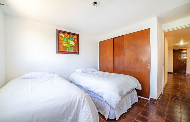 Colonia Residencial EN Tecnologico Y Zaragoza - Photo 2