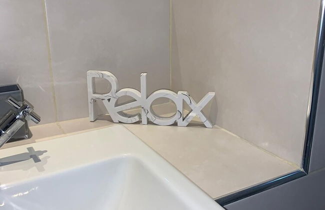 Unique & Stylish 2 Bed Apartment - Foto 15