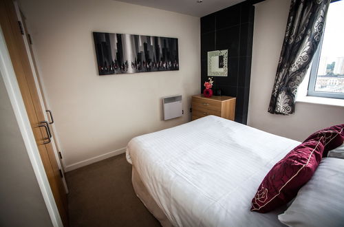 Photo 13 - Cranbrook House Serviced Apartments