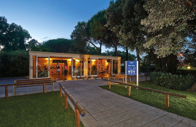 Chalet in Baia Domizia With Private Beach - Foto 1