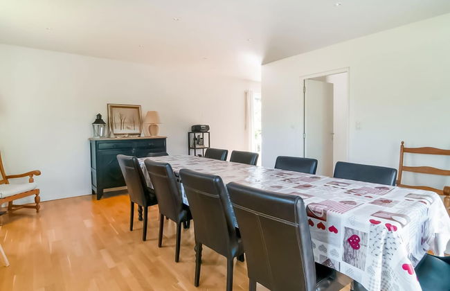 Enticing Holiday Home in Treignes near Forest - Foto 26