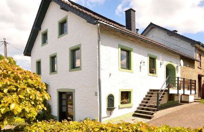 Holiday Home in Butgenbach Near the Lake - Foto 1