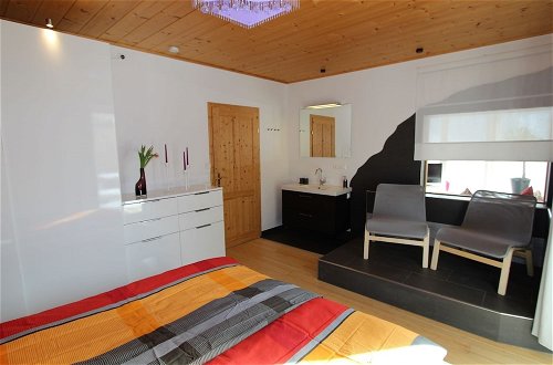 Photo 2 - Apartment Directly on Lake Ossiach in Carinthia