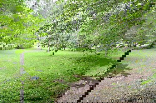 Foto 19 - Beautiful Farmhouse in Sivry-rance With Garden