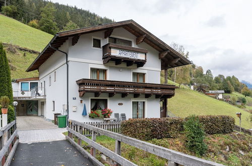 Photo 27 - Stylish Apartment in Zell am See near Ski Area