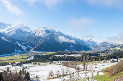 Photo 20 - Spacious Apartment in Stuhlfelden near Ski Area