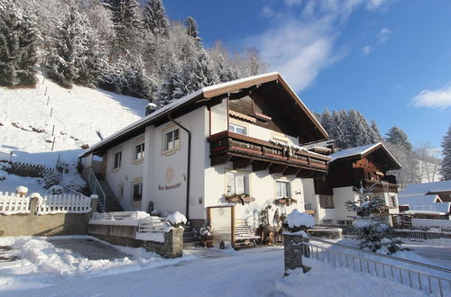 Photo 26 - Spacious Apartment in Stuhlfelden near Ski Area