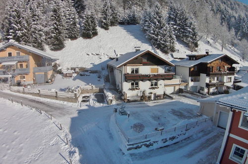 Photo 27 - Spacious Apartment in Stuhlfelden near Ski Area