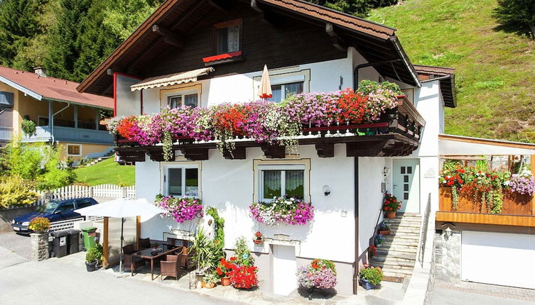 Photo 1 - Spacious Apartment in Stuhlfelden near Ski Area