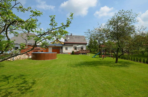 Photo 28 - Holiday Home With Private Pool in Bohemian