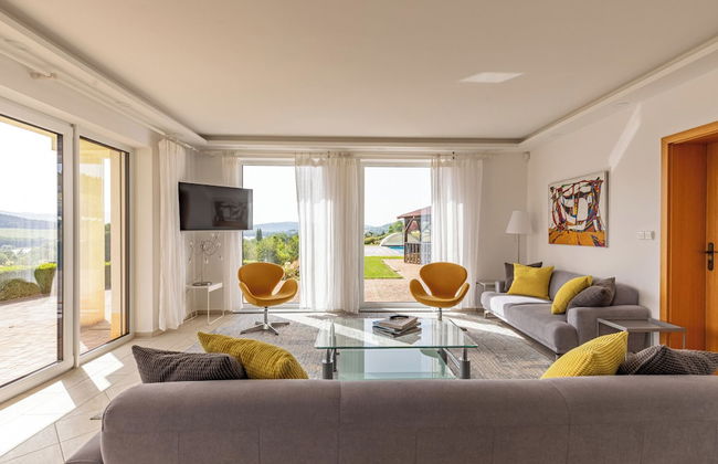Luxury 10-bed Villa With View, Pool, Playground - Foto 10