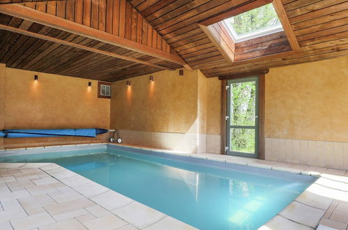 Photo 20 - Spacious Farmhouse in Gouvy With Indoor Pool