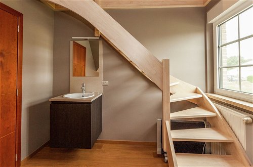 Foto 22 - Beautiful Villa with Sauna & Hot Tub in the Region Haspengouw