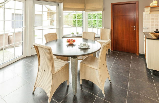 Beautiful Villa with Sauna & Hot Tub in the Region Haspengouw - Foto 22