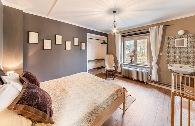 Beautiful Group House With Large Garden - Foto 6