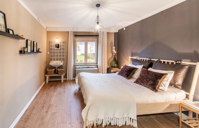 Beautiful Group House With Large Garden - Foto 4
