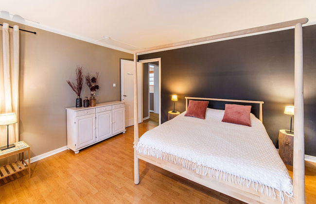 Beautiful Group House With Large Garden - Foto 14