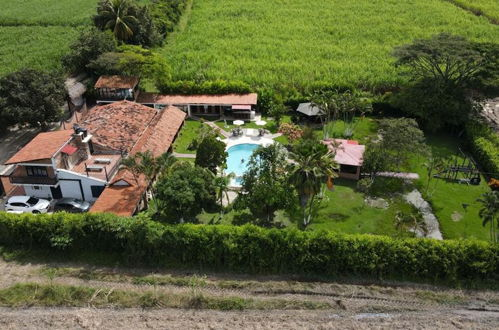 Photo 36 - Inviting 14-bed Villa in Toro Valle del Cauca