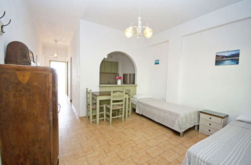 Photo 7 - Panorama Apartments