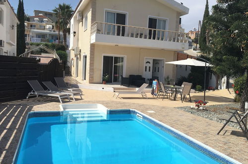 Foto 14 - 3 Bed Villa 10 Minutes Drive From Beautiful Beach