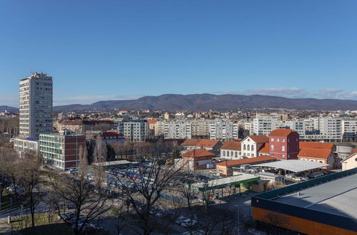 Foto 13 - Spacious Apartment in Radnička Business Zone