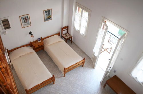 Photo 8 - Symi Port View Apartment