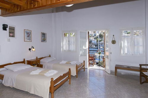 Photo 5 - Symi Port View Apartment