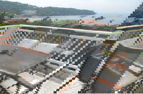 Foto 19 - Apartment in Dubrovni With Garden