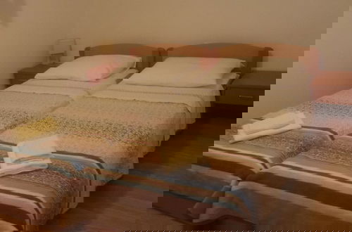Foto 4 - Apartment in Dubrovni With Garden