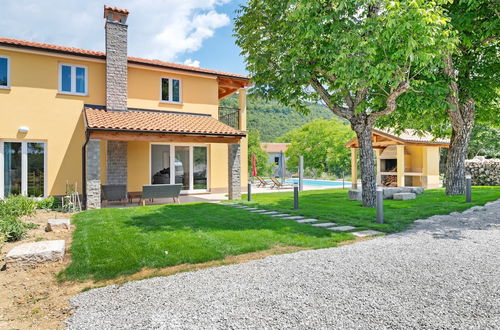 Photo 40 - Quaint Holiday Home near Buzet with Terrace