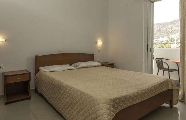 Sifis Studios - Photo 13