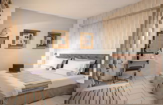 Photo 15 - Bella Elena