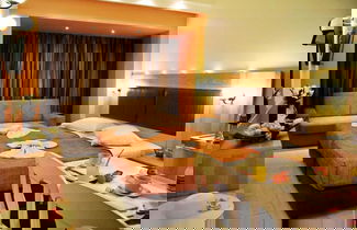 Photo 6 - Bella Elena