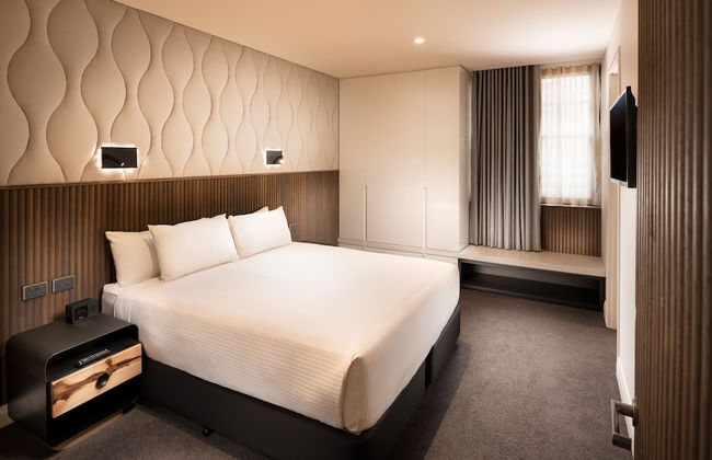 Majestic M Suites - Photo 5