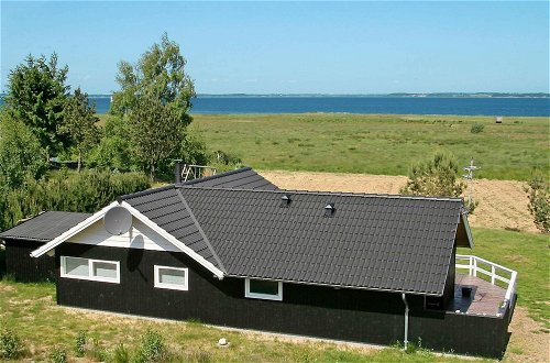 Foto 5 - 6 Person Holiday Home in Hojslev