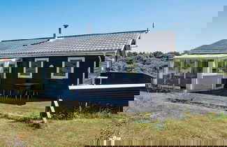 Foto 1 - 4 Person Holiday Home in Lokken