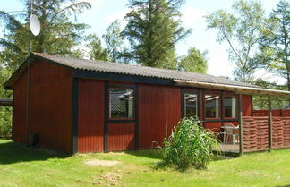 Foto 1 - 6 Person Holiday Home in Vaeggerlose