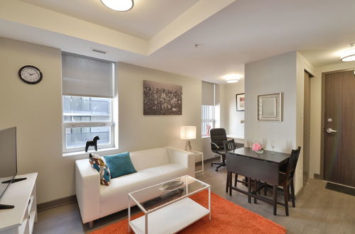 Photo 9 - Lisgar Street Apartments by CorporateStays