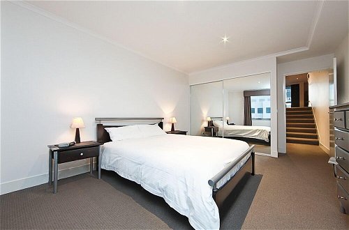 Photo 4 - Accommodate Canberra - The Avenue