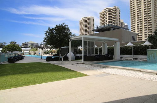 Photo 18 - Pelicanstay Surfer Paradise Condo Hotel