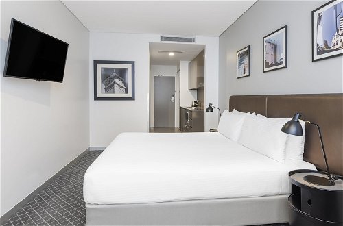 Photo 12 - Holiday Inn & Suites Sydney Bondi Junction, an IHG Hotel