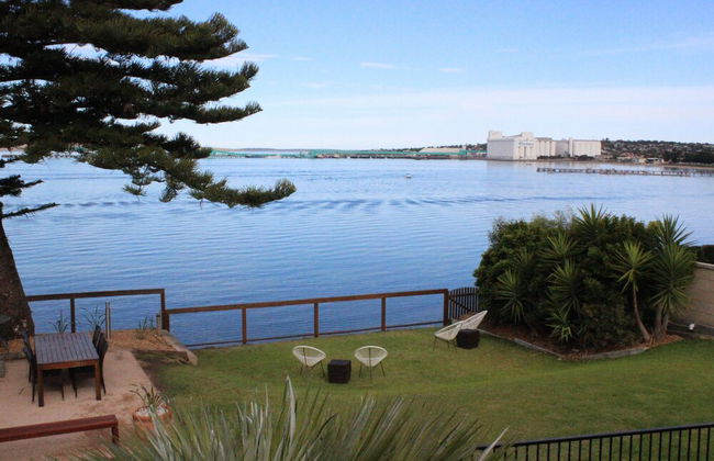 Bay 10 Accommodation - Foto 17