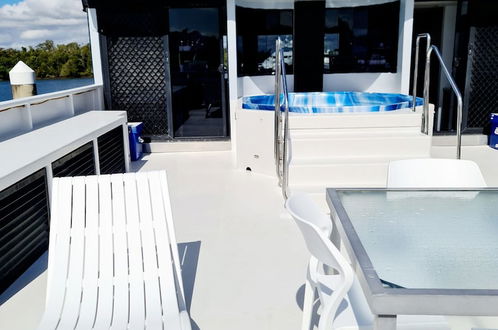 Foto 40 - Coomera Houseboat Holidays