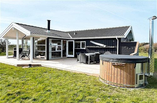 Foto 16 - 6 Person Holiday Home in Hjorring