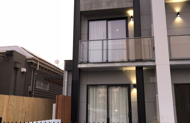 Timber Door Luxury Accommodation Geelong - Foto 1