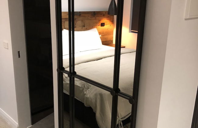 Timber Door Luxury Accommodation Geelong - Foto 4