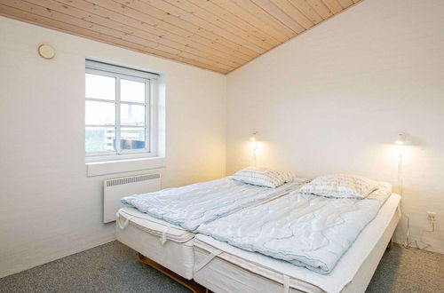 Photo 15 - 8 Person Holiday Home in Ulfborg