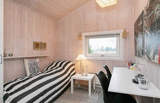 Photo 1 - 6 Person Holiday Home in Svendborg