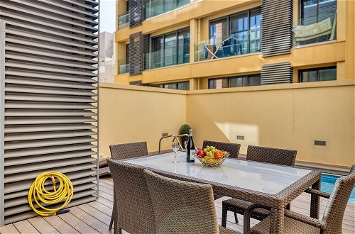 Photo 7 - Duplex Luxury Apartment in Portomaso With Pool