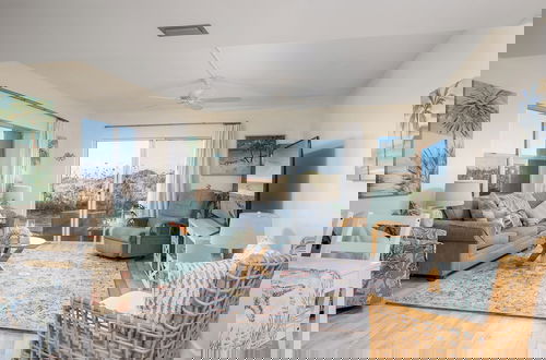 Photo 1 - Creston House